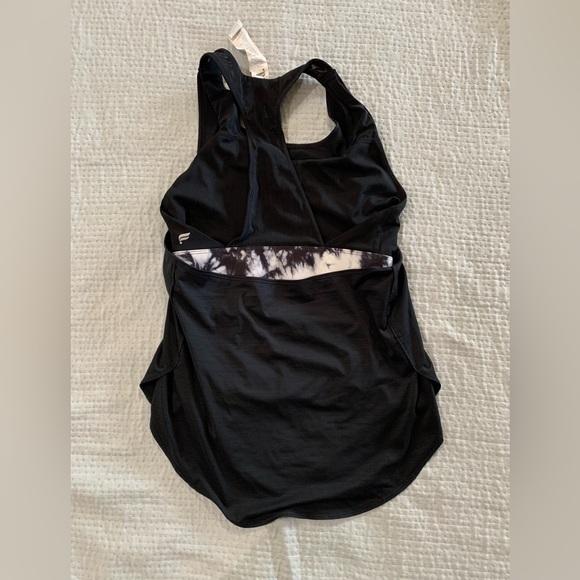 Fabletics Bundle - Picture 10 of 16